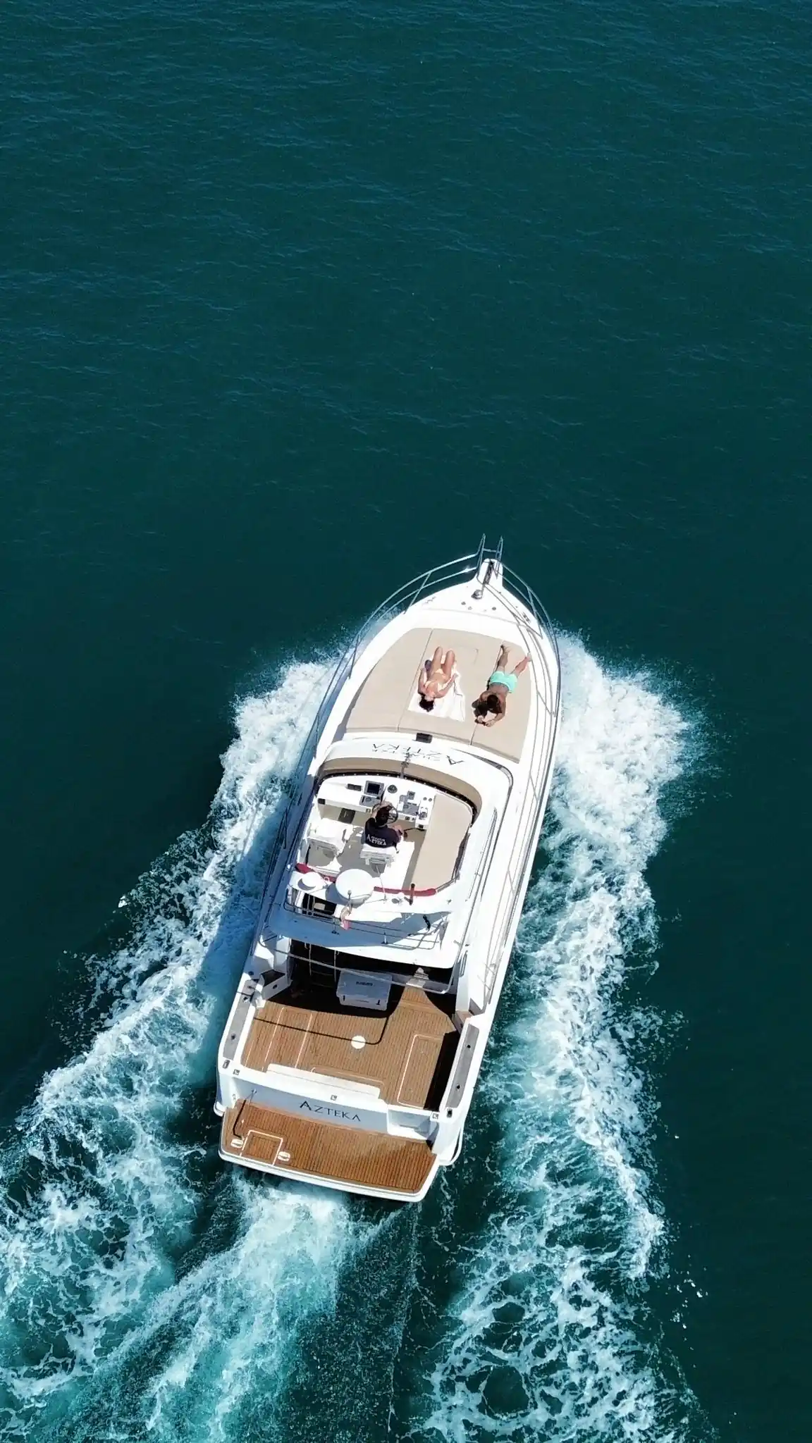 azteka navegando rapido